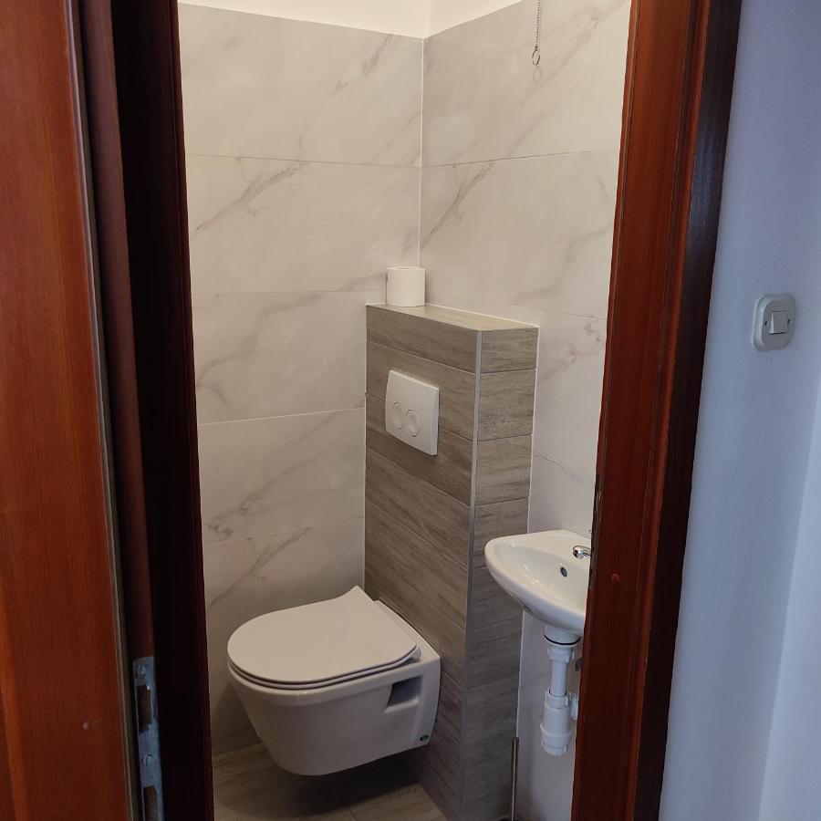דראמליי Apartments Desiree & Daniel מראה חיצוני תמונה