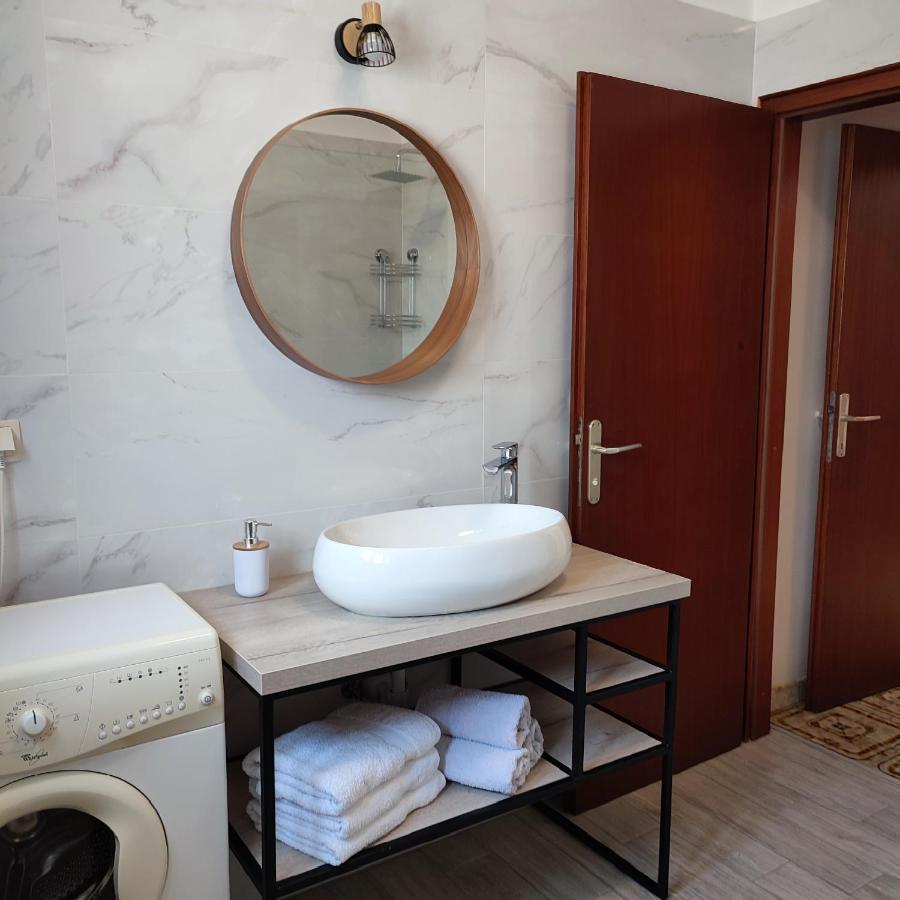 דראמליי Apartments Desiree & Daniel מראה חיצוני תמונה