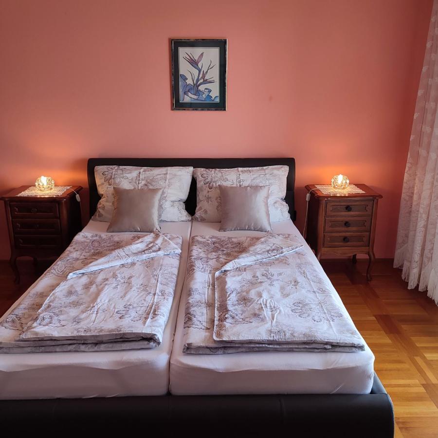 דראמליי Apartments Desiree & Daniel מראה חיצוני תמונה